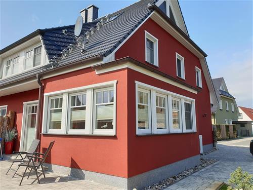 Holiday Home/Apartment - 5 persons -  - Gänseweg - 18374 - Zingst