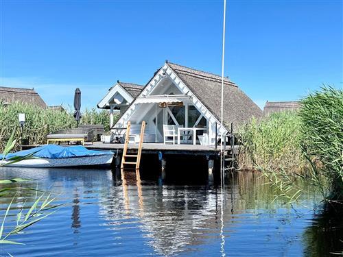 Holiday home - 4 persons -  - Seestraße 1/Romantika - 7071 - Rust Im Burgenland