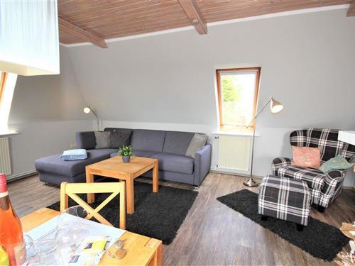 Holiday Home/Apartment - 5 persons -  - Dorfstraße - 25761 - Westerdeichstrich