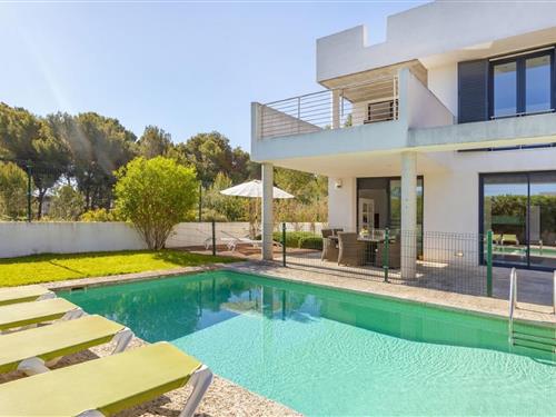 Holiday home - 6 persons -  - Carrer Voramar - Oasis N'aguait, Cala Ratjada - 07590 - Cala Ratjada