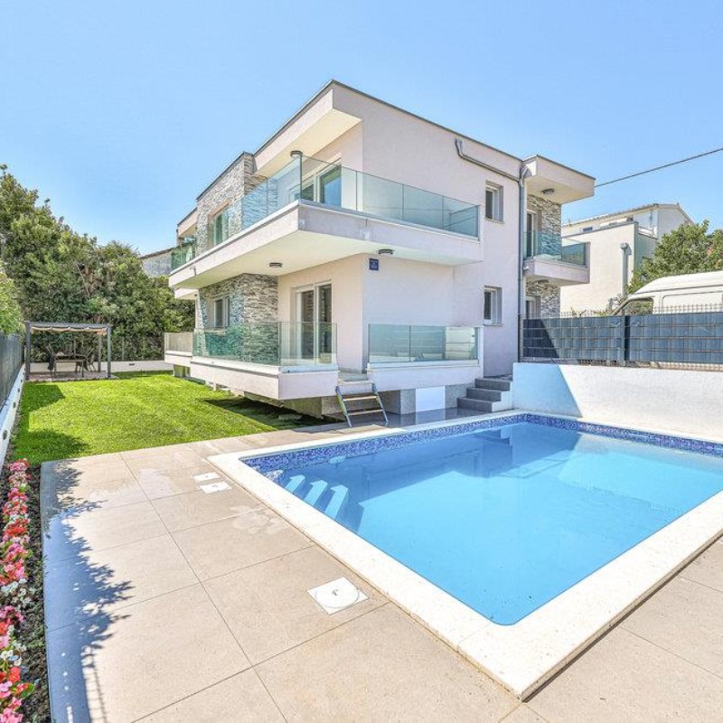 Sommerhus - 12 personer -  - Stupi - Trogir-Kastel Luksic - 21214 - Kastel Luksic
