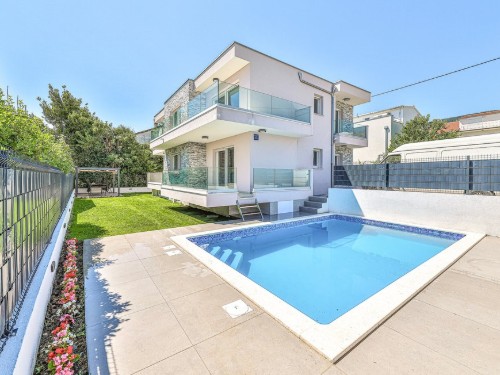 Feriehus - 12 personer -  - Stupi - Trogir-Kastel Luksic - 21214 - Kastel Luksic