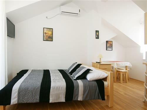 Ferieleilighet - 3 personer -  - Srima - 22211