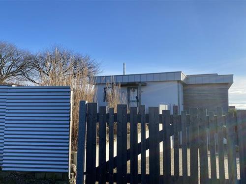 Sommerhus - 3 personer -  - 23730 - Bliesdorf Strand