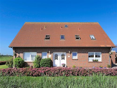 Holiday Home/Apartment - 5 persons -  - Oldendorfer Weg 3 B - 26427 - Bensersiel