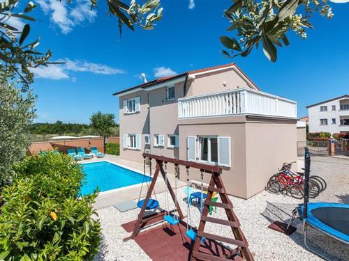 Holiday home - 6 persons -  - Loborika - Pula-Loborika - 52206 - Loborika