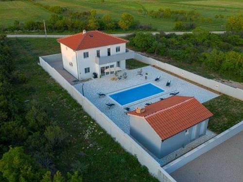 Holiday home - 8 persons -  - 23423 - Donja Jagodnja