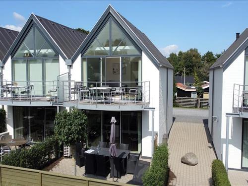 Fritidshus - 6 personer -  - Marielyst Strandvej 63 C - Marielyst - 4873 - Væggerløse