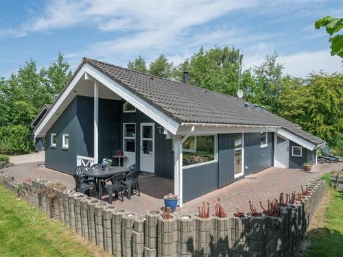 Holiday Home/Apartment - 6 persons -  - Blomstervangen - Jegum - 6840 - Oksbøl