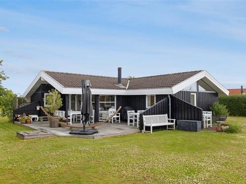 Holiday home - 10 persons -  - Vestparken - Hasmark - 5450 - Otterup