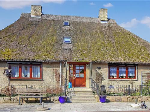 Holiday Home/Apartment - 2 persons -  - Alt Reddevitz - Mönchgut Ot Alt Reddevitz - 18586 - Mönchgut Ot Alt Reddev