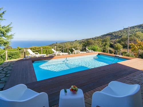 Ferienhaus - 9 Personen -  - Contrada Policari snc - 98072 - Caronia