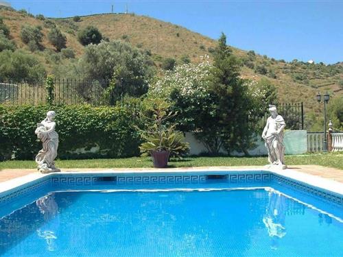 Feriehus / leilighet - 8 personer -  - 29780 - Nerja