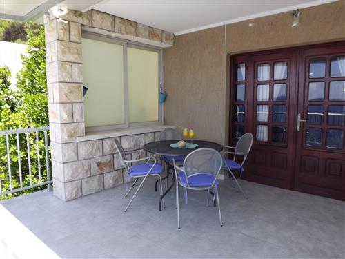 Holiday Home/Apartment - 5 persons -  - Prižba - 20271 - Prižba