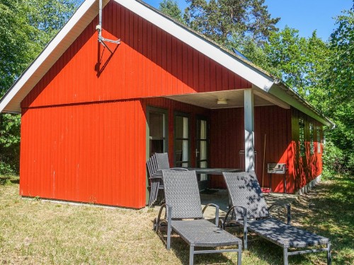 Sommerhus - 6 personer -  - Markusvejen - Østre Sømark - 3720 - Åkirkeby
