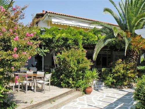 Ferieleilighet - 4 personer -  - 63077 - Fourka