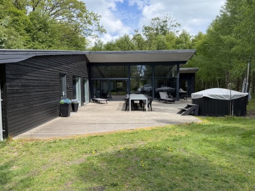 Sommerhus - 14 personer -  - Skovbrynet - Helberskov - 9560 - Hadsund