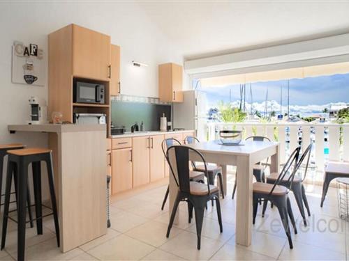 Holiday apartment - 4 persons -  - 97118 - Saint-Francois