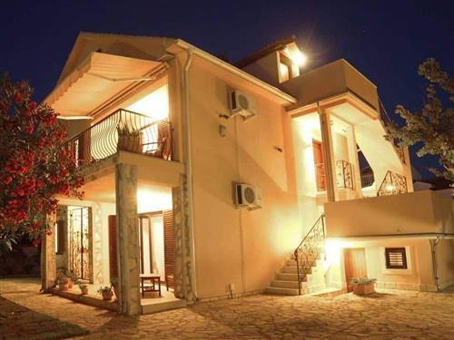 Holiday apartment - 7 persons -  - Ulica Sabunike V - 23233 - Sabunike