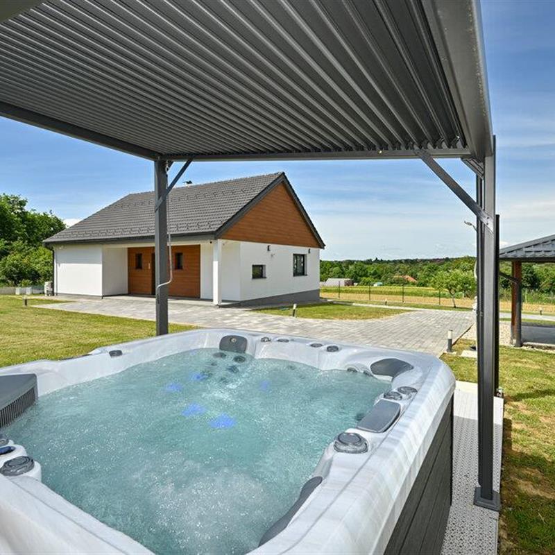 Sommerhus - 6 personer -  - Husinec - Konjscina - Husinec - 49283 - Husinec