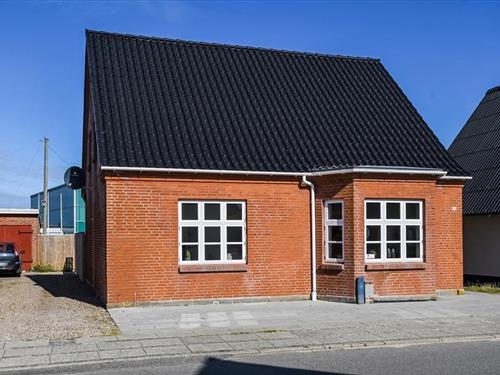 Sommerhus - 6 personer -  - Vesterhavsgade - 7680 - Thyborøn