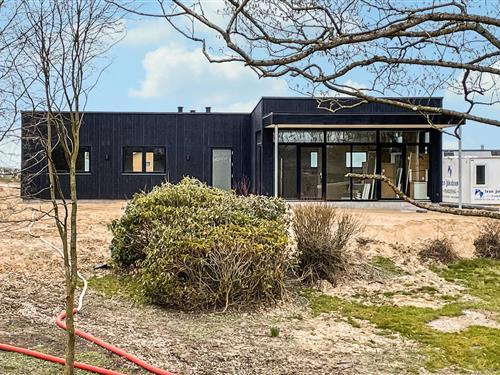 Sommerhus - 10 personer -  - Violvej - Gjellerodde Strand - 7620 - Lemvig