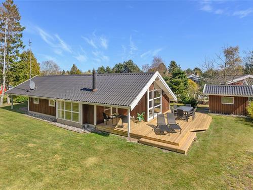 Sommerhus - 6 personer -  - Lupinvej - Marielyst - 4873 - Væggerløse