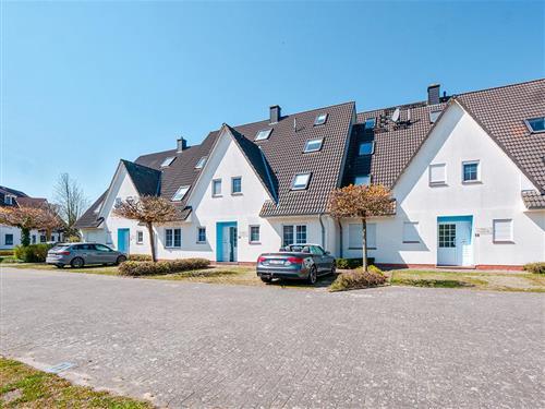 Holiday Home/Apartment - 2 persons -  - Lindenstr. - 18374 - Zingst