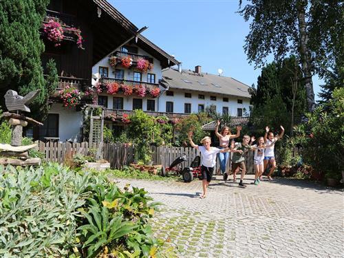 Ferienhaus - 5 Personen -  - Oberulsham - 83125 - Eggstätt