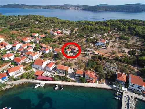 Holiday apartment - 4 persons -  - Božava - 23286 - Bozava