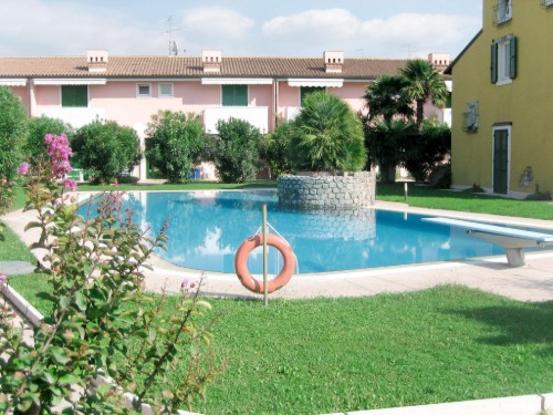 Holiday apartment - 4 persons -  - 37017 - Lazise