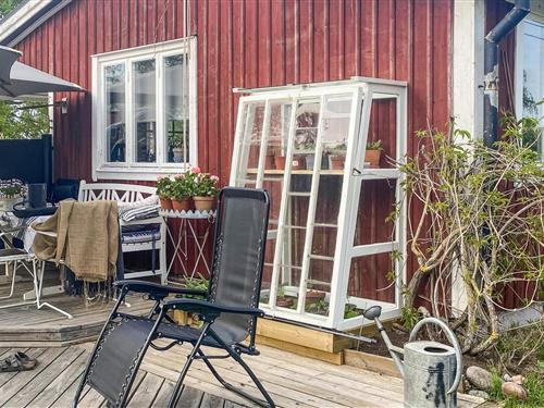 Holiday home - 5 persons -  - Andra svanviksvägen - Lidköping/Källby - 531 70 - Lidköping