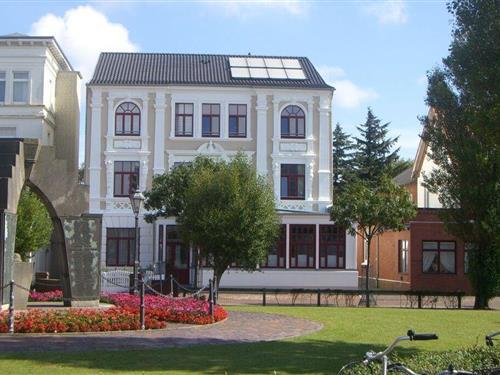 Holiday Home/Apartment - 4 persons -  - 26757 - Borkum