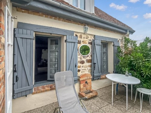 Holiday home - 7 persons -  - rue Grande - 77940 - La Brosse-Montceaux