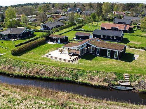 Holiday home - 8 persons -  - Haslevgaarde Strand - Øster Hurup - 9560 - Hadsund