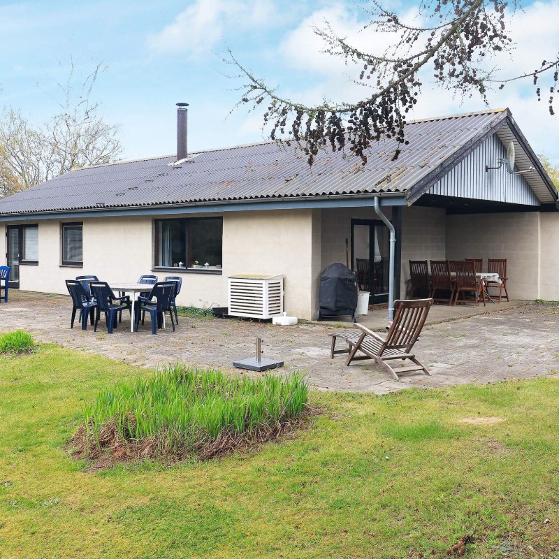 Sommerhus - 6 personer -  - Avnbøgvej - Marielyst - 4873 - Væggerløse