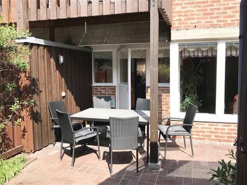 Sommerhus - 6 personer -  - Långgatan - 271 43 - Ystad