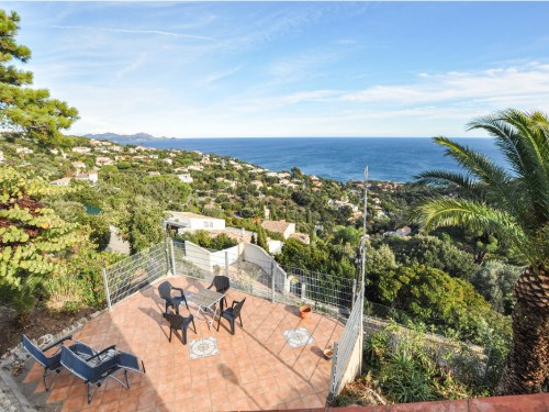 Holiday home - 4 persons -  - Boulevard des Géraniums - Les Issambres - 83380 - Roquebrune-Sur-Argens