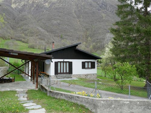 Holiday home - 6 persons -  - Olivone - 6718