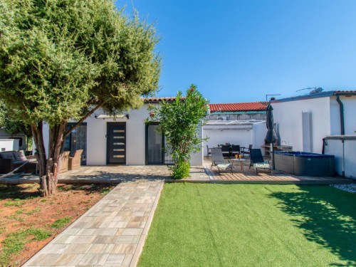 Feriehus - 4 personer -  - 52212 - Fažana