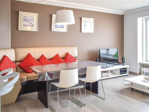 Holiday apartment - 6 persons -  - Zeedijk 126 4e Etage nr - 8400 - Oostende