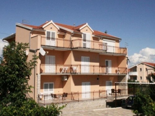 Holiday apartment - 6 persons -  - Ul. Grgurev Ante Kukure - 22211 - Vodice