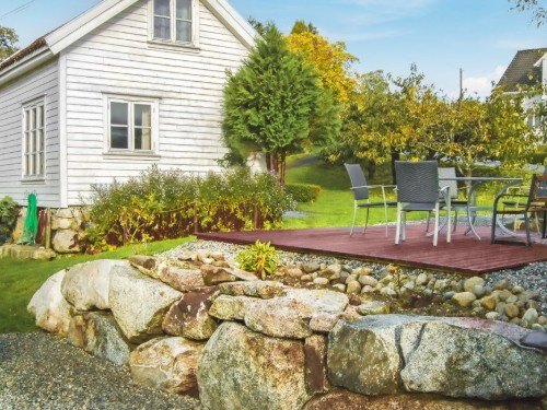 Sommerhus - 5 personer -  - Jøsnesvegen - Nesvik - 4146 - Skiftun
