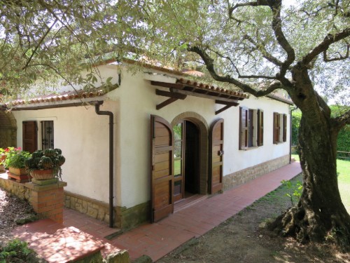 Holiday home - 4 persons -  - 56040 - Montescudaio