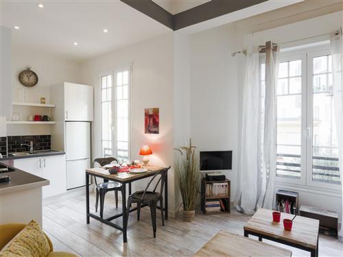 Holiday apartment - 4 persons -  - Nice - 06000