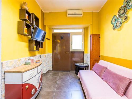 Ferienhaus - 3 Personen -  - 80134 - Naples