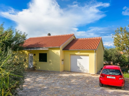 Feriehus - 7 personer -  - Gumanca I br. 4, Mirca - 21400 - Supetar