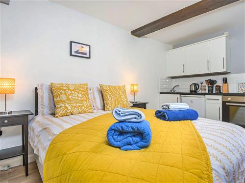 Holiday apartment - 2 persons -  - Whitby - YO22 4AG