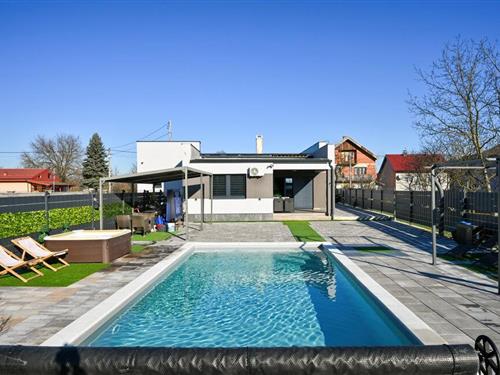 Sommerhus - 8 personer -  - Ulica Ljudevita Gaja - Varazdin - Sracinec - 42209 - Sracinec