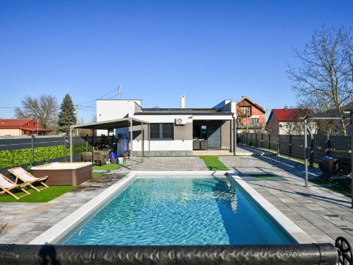 Holiday home - 8 persons -  - Ulica Ljudevita Gaja - Varazdin - Sracinec - 42209 - Sracinec